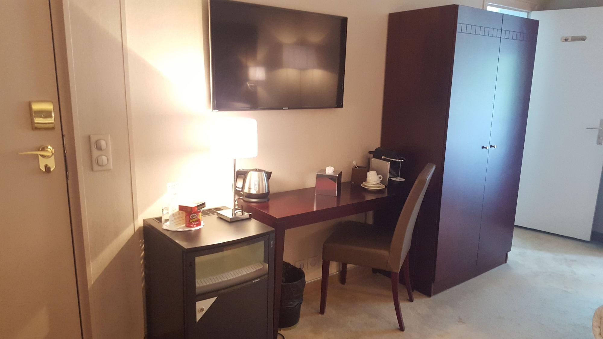 Hotel Saint Cyr Etoile Paris Eksteriør bilde