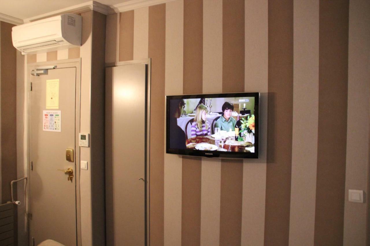 Hotel Saint Cyr Etoile Paris Eksteriør bilde